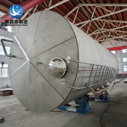 Stainless Steel Chemical Storage Tanks